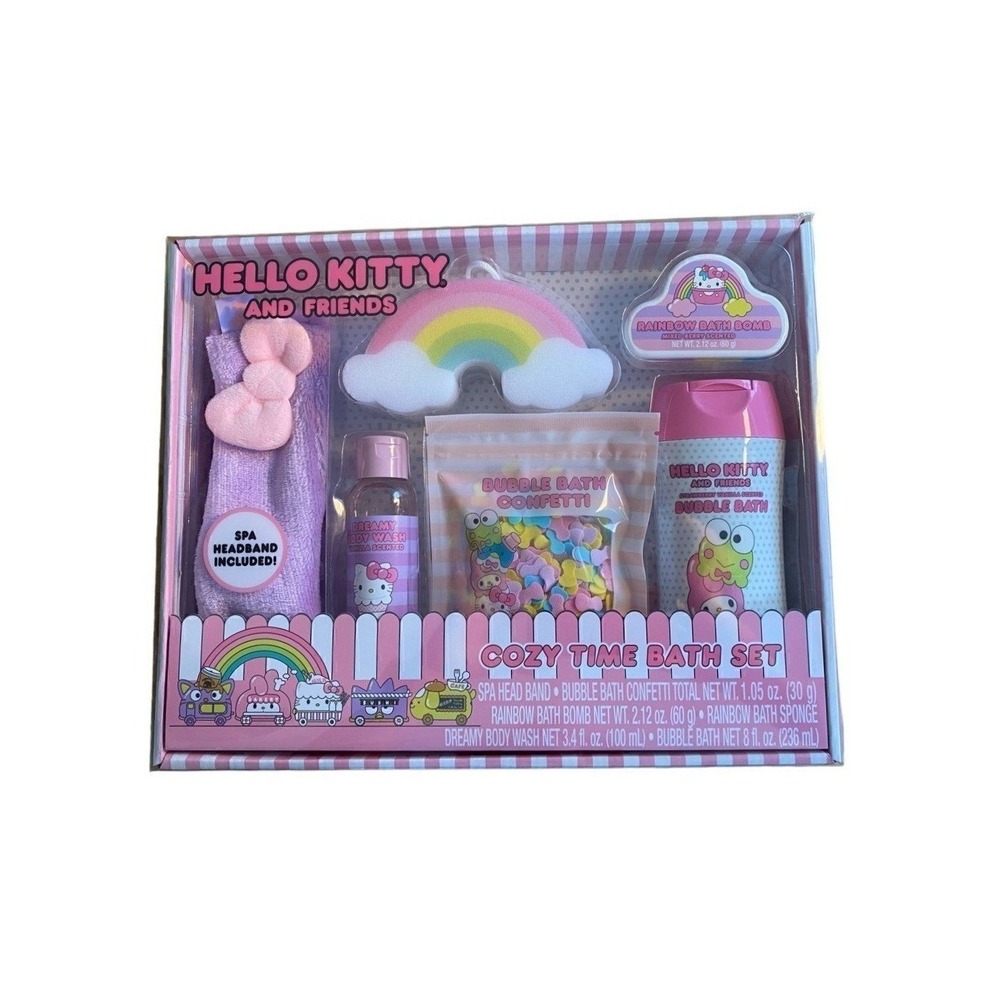 Hello Kitty and Friends Cozy Time Bath Set‎ New in packaging!